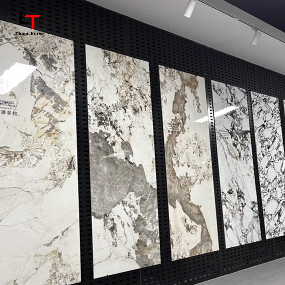 Panou PVC din cristal de carbon de 1220 × 2440 mm placare decorativă de perete ignifugă impermeabilă pentru interior exterior cu acoperire UV