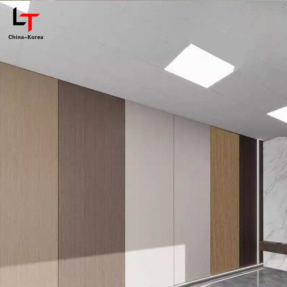 1220×2440mm PVC ecologic furnir din lemn Granulație Panouri decorative de perete pentru placarea pereților de interior Impermeabil Rezistent la zgârieturi Ușor de instalat