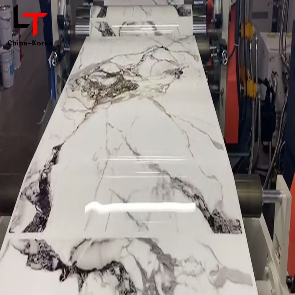 Marmură metalică Film PVC auriu Film decorativ pentru transfer de căldură Rolă de ștanțare la cald pentru folie de presare în vid Producător Laminare cu aur