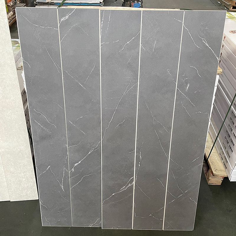 Marmură albă și neagră Granulație din lemn Miez rigid Blocare cu clic Blocare din scândură de vinil Pardoseală din PVC interior Click Piso Pardoseală SPC